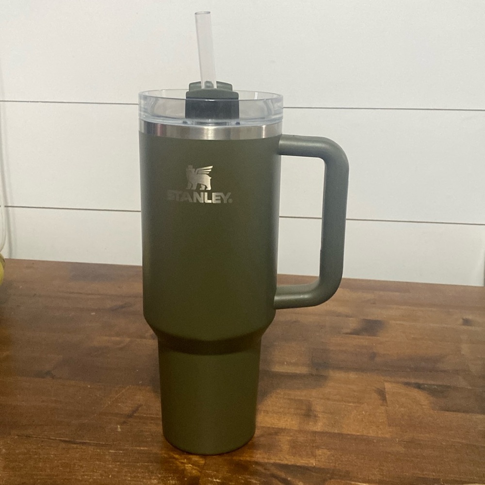 Stanley 40oz tumbler
